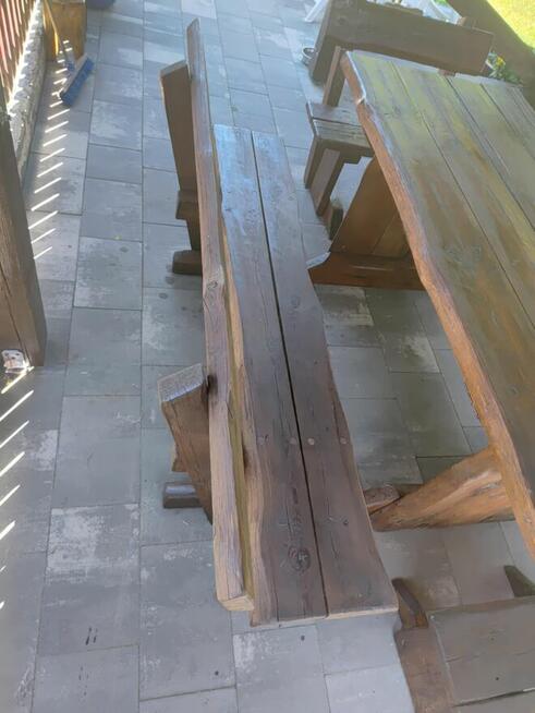 Sprzedam stół z ławkami