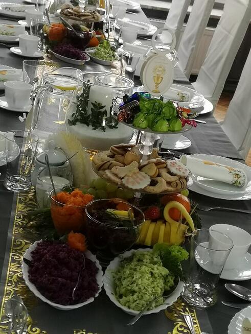 PRACA pełny etat kelnerka-menager