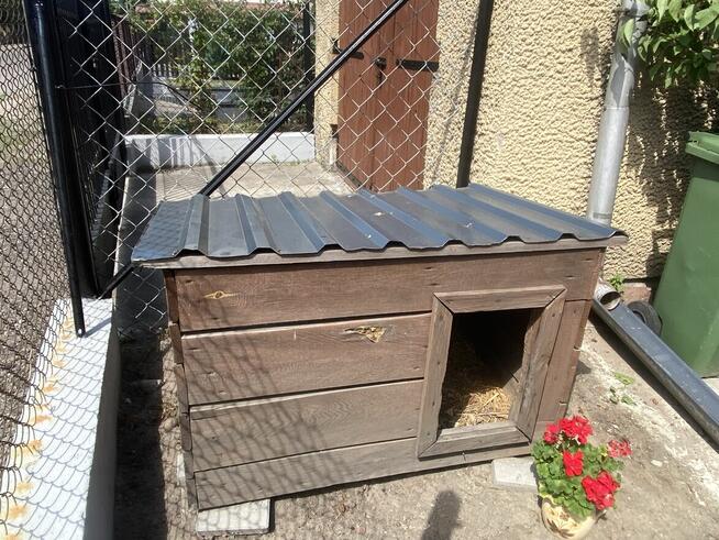 Mam do sprzedaży dwie budy dla dużych pupli