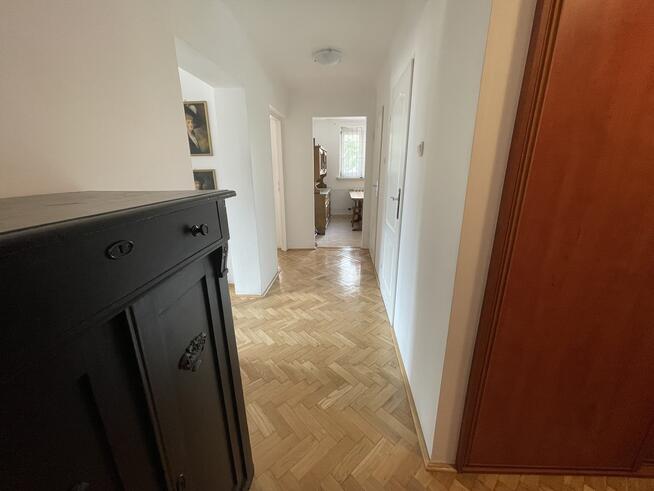 Na wynajem klimatyczne 3-pokojowe mieszkanie