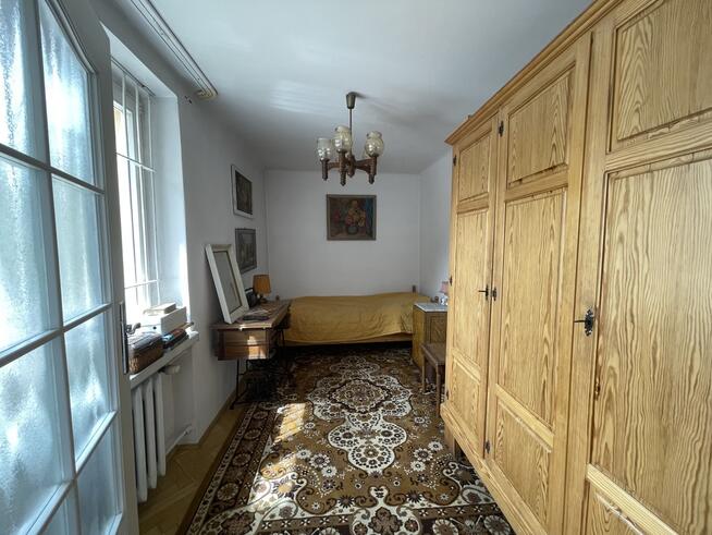 Na wynajem klimatyczne 3-pokojowe mieszkanie