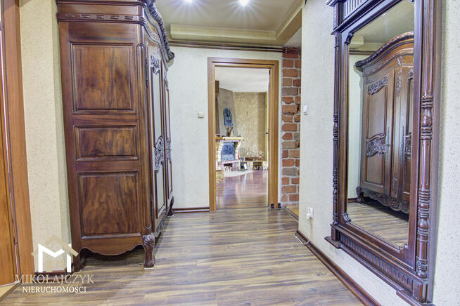 3 pokoje / ul. Warszawska / II piętro / 86 m2 / kominek