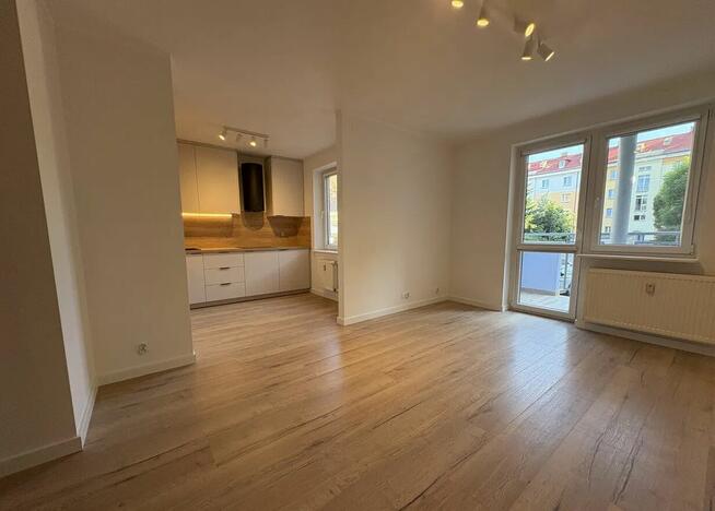 2 pokoje,46.50m2, balkon, parter, blisko Centrum Kalisza