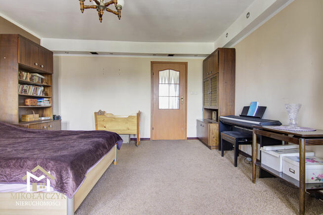 3 pokoje / ul. Warszawska / II piętro / 86 m2 / kominek