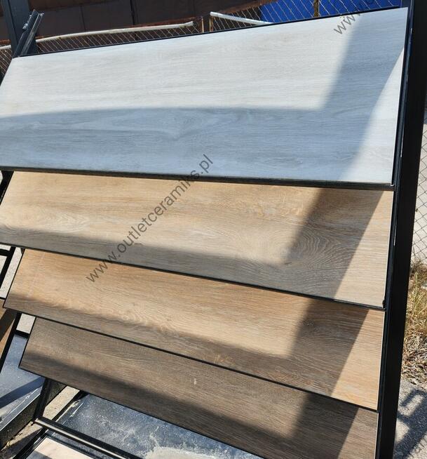 Płyty drewnopodobne tarasowe 2 cm 120x40 Tauro honey gat.1