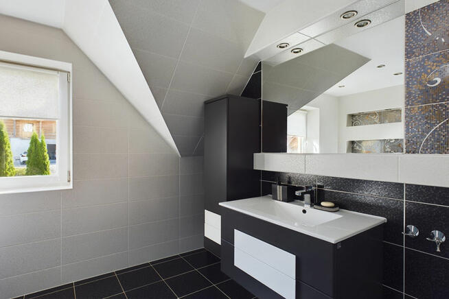 Przestronny dom z pięknymi widokami - Ratułów