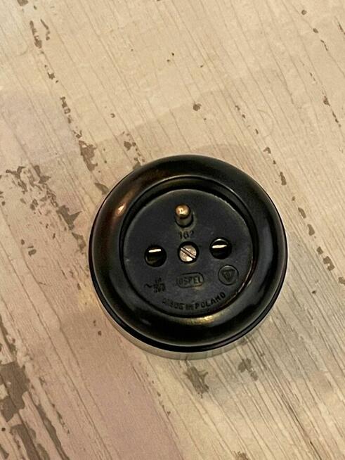 Stare gniazdko bakelitowe Vintage Industrial PRL Ospel