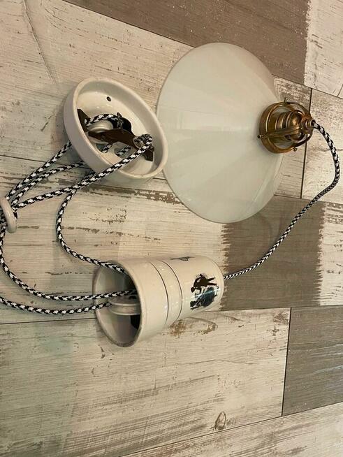 Stara lampa wisząca kuchenna z przeciwwagą porcelanową