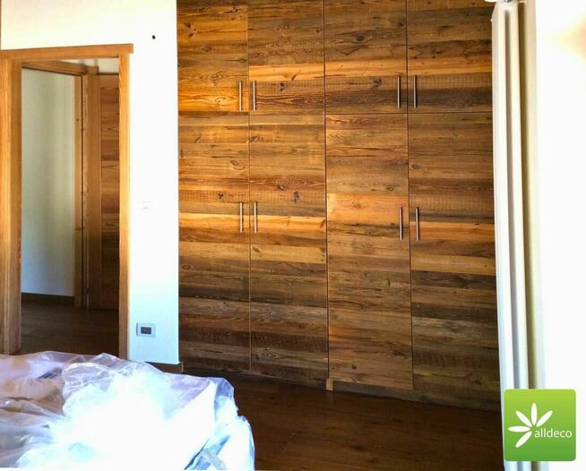 Szafy i zabudowy wnękowe ze starego drewna - na wymiar