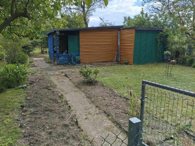 Sprzedam działkę rekreacyjną w Moszczenicy