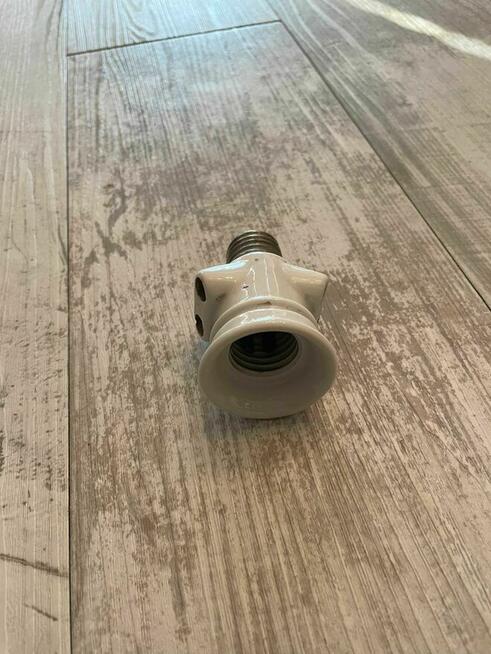 Złodziejka żarówka gwint E27