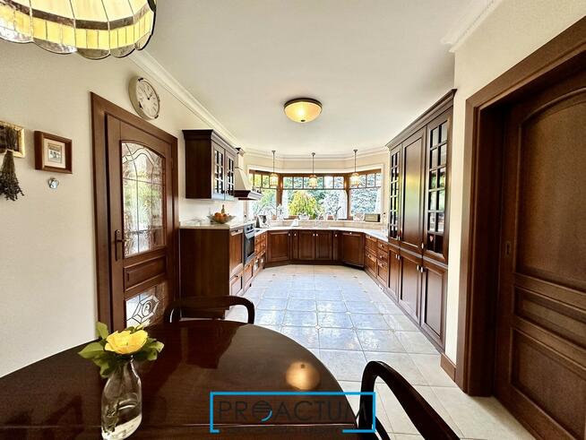 Kaszczorek, Willa z basenem w zaciszu Torunia