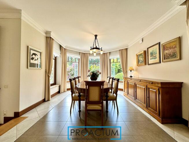 Kaszczorek, Willa z basenem w zaciszu Torunia