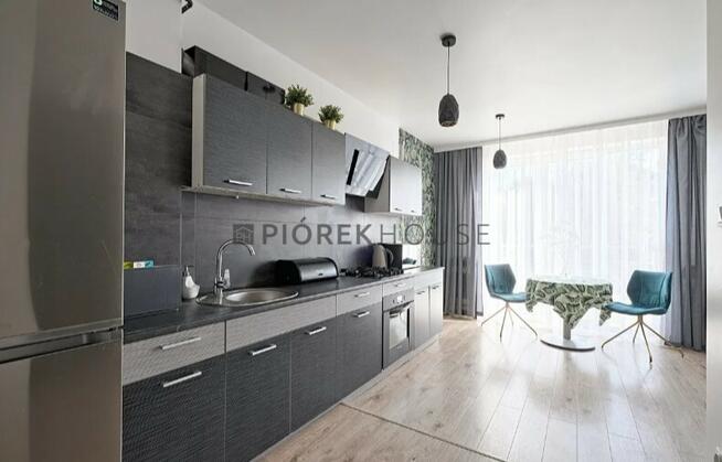 4-pokojowe mieszkanie w Markach