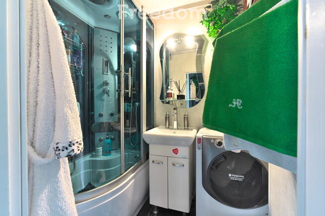 Mieszkanie własnościowe w centrum Zabobrza