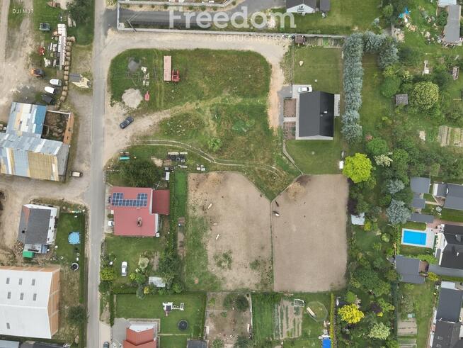 Atrakcyjna działka budowlana 961 m2 / Brzeźnik