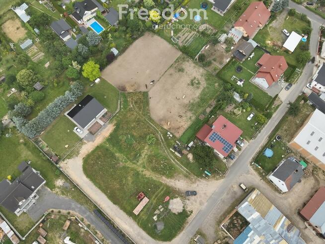 Atrakcyjna działka budowlana 961 m2 / Brzeźnik