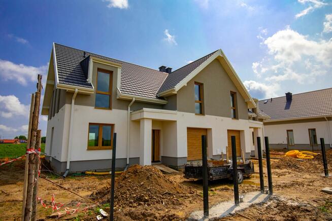 Dom Długie gm. Wólka,