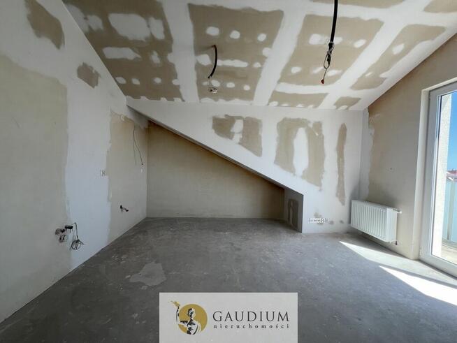 2 pokoje + miejsce parkingowe w Pucku