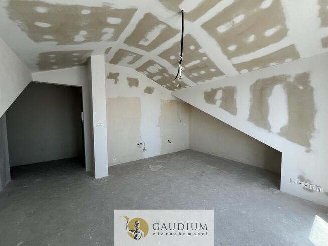 2 pokoje + miejsce parkingowe w Pucku