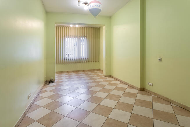 Usługi,produkcja,magazyny,biura,plac manewrowy,TIR