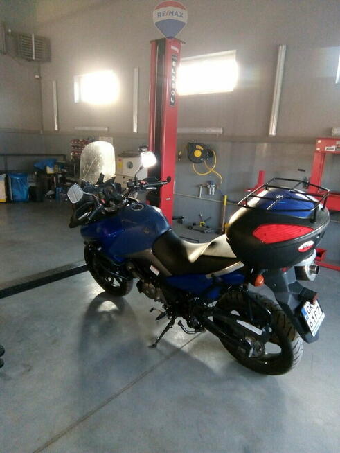 Działka z biznesem z potencjałem rozbudowy.