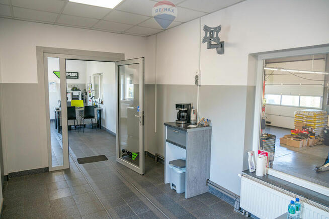 Działka z biznesem z potencjałem rozbudowy.