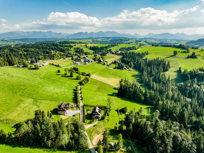 Przestronny dom z pięknymi widokami - Ratułów