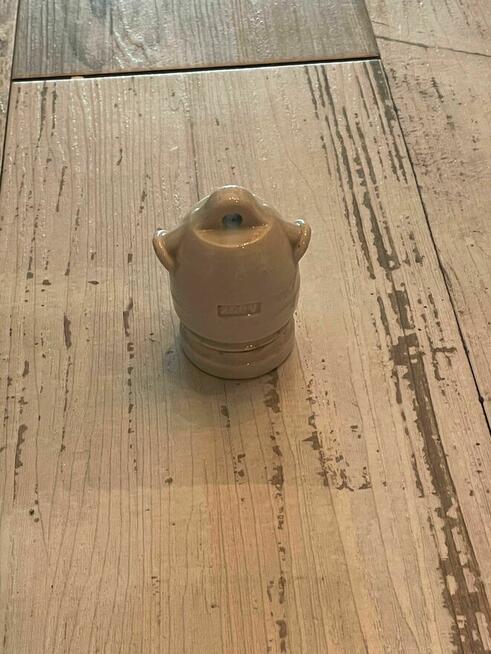 Oprawka porcelanowa E27 podwieszana