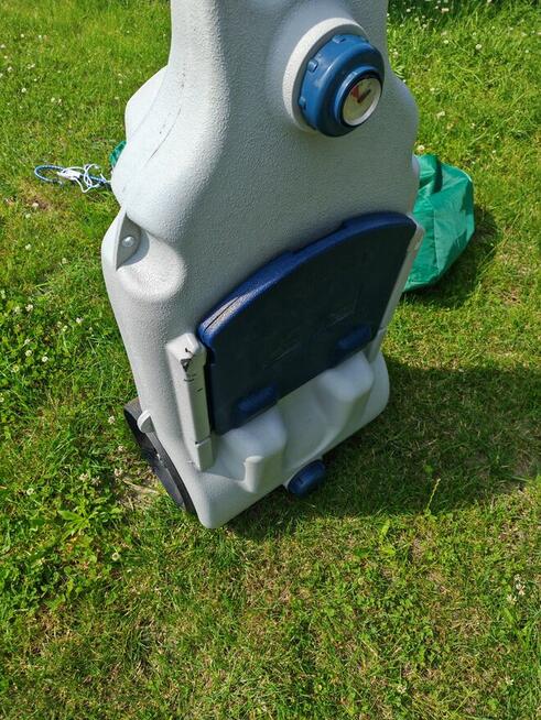 Sprzedam pojemnik na szarą wodę do kempingu lub kampera