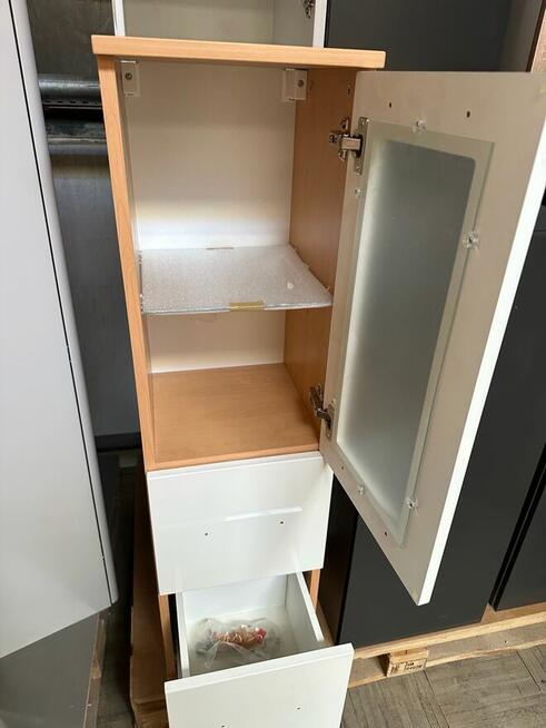 Szafka z umywalką 75 cm