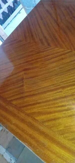 Komplet rozkładany stół na wysoki połysk + 4 krzesła drewniany