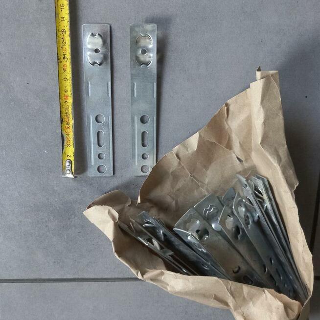 kotwa kotwy do montażu okien PCV