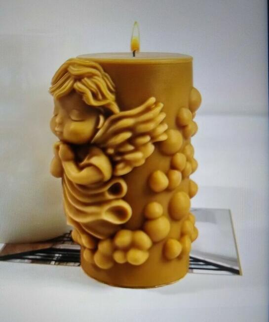 Znicz świeczka zapachowa figurka z wosku anioł
