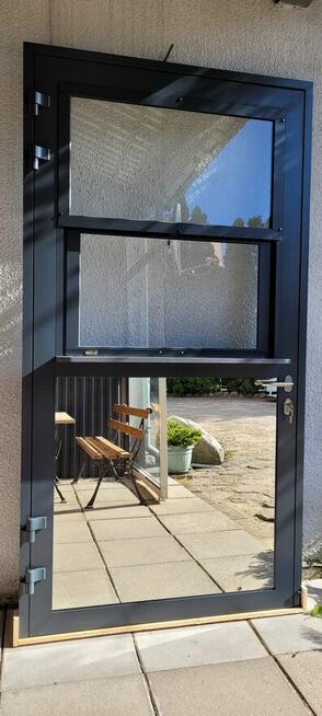 drzwi z oknem, drzwi z wydawką, drzwi do kuchni