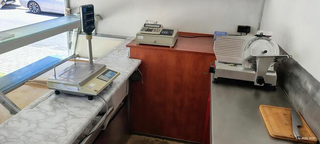 Auto-sklep, food-truck