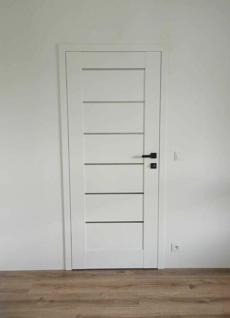 Sprzedaż i Montaż Drzwi Wewnętrznych