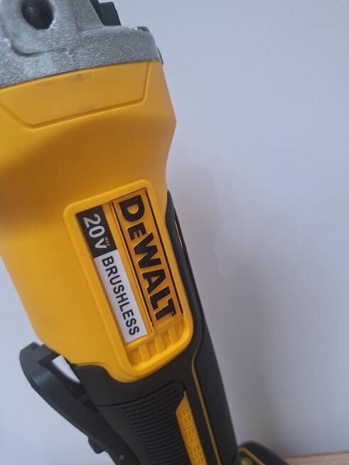 Szlifierka kątowa DEWALT nowa