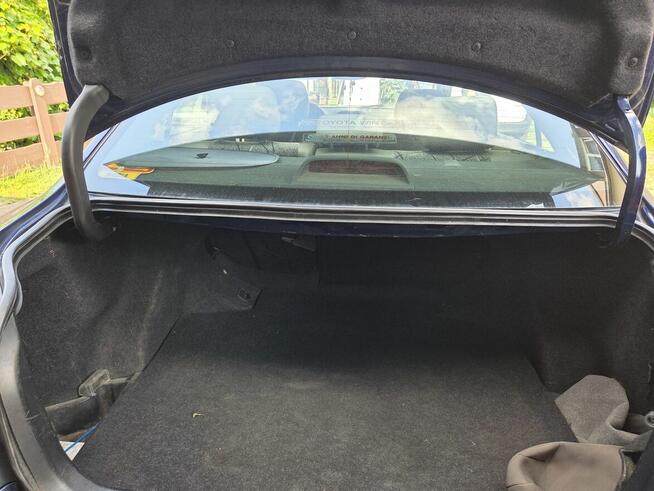 SPRZEDAM TOYOTA AVENSIS 2004, 2.0 D-4D , USZKODZONA