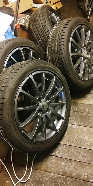 Alfa Romeo Felgi Aluminiowe z oponami 17