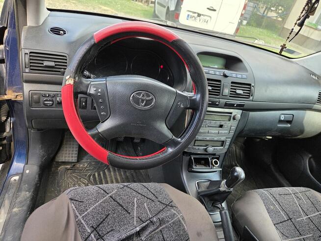SPRZEDAM TOYOTA AVENSIS 2004, 2.0 D-4D , USZKODZONA