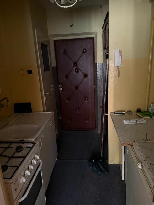 Sprzedam kawalerkę 130000