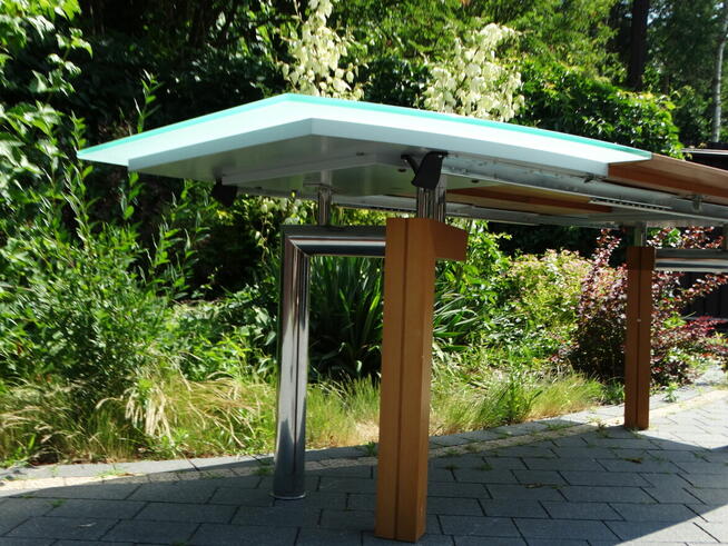 Stół do salonu szklano-drewniany rozkładany