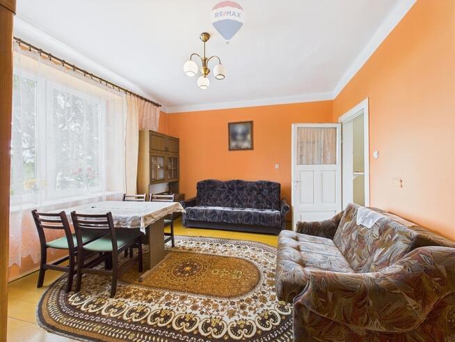 Dom jednorodzinny z piękną działką – Kochanówka,