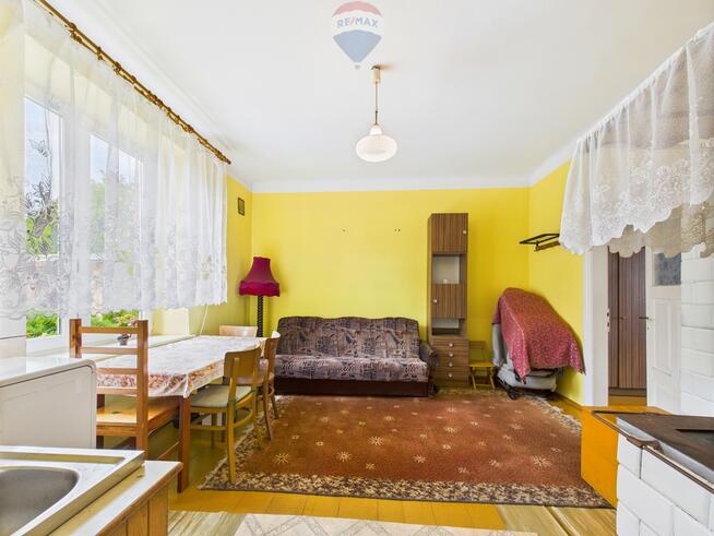 Dom jednorodzinny z piękną działką – Kochanówka,