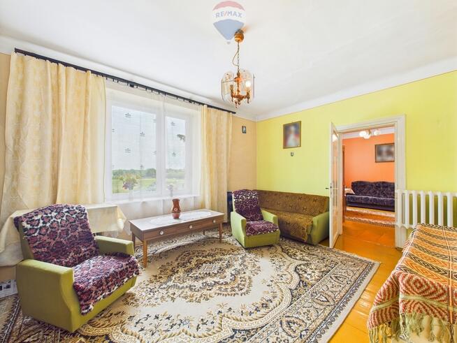 Dom jednorodzinny z piękną działką – Kochanówka,