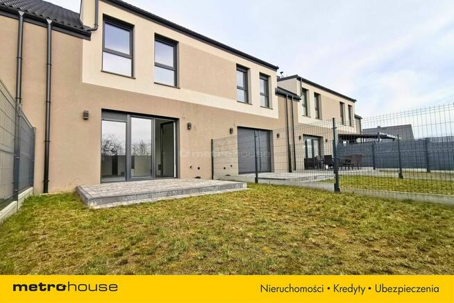 Nowoczesny segment z ogrodem i parkingiem Rataje