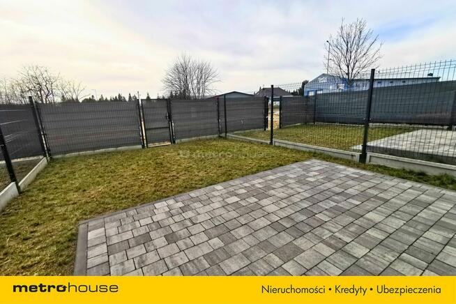 Nowoczesny segment z ogrodem i parkingiem Rataje