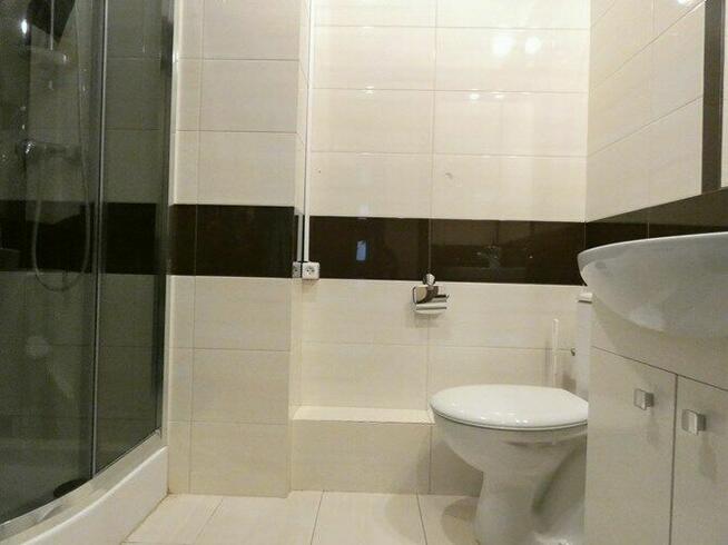 Pokój w spokojnej okolicy, Os. Centrum D 5