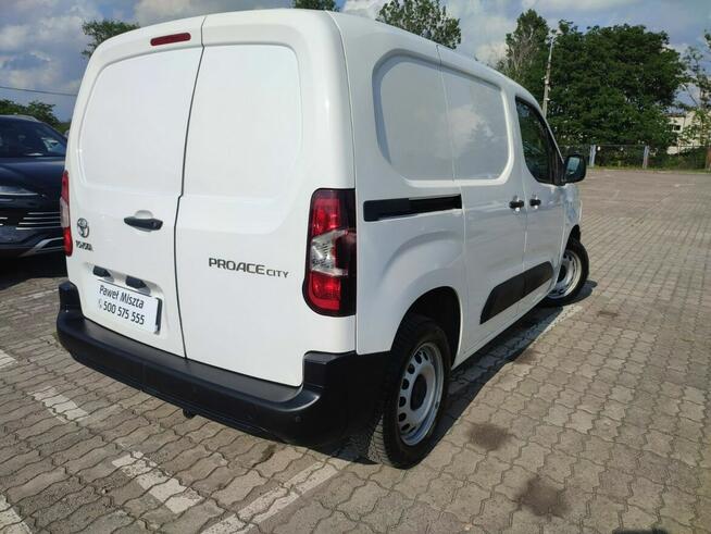 Toyota Proace City Salon polska fv23